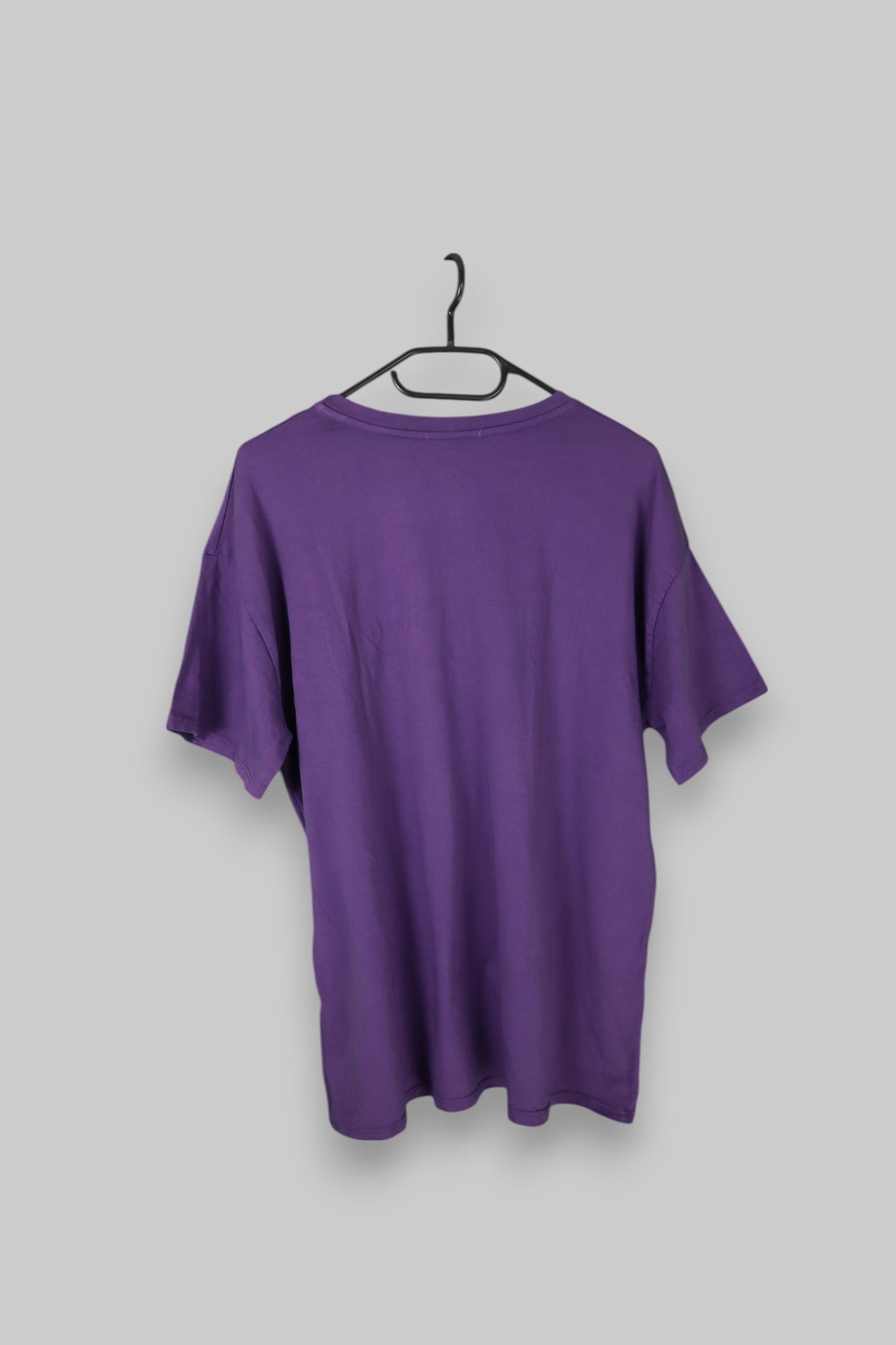 Vintage-Style Graphic Rock T-Shirt – Bold Purple