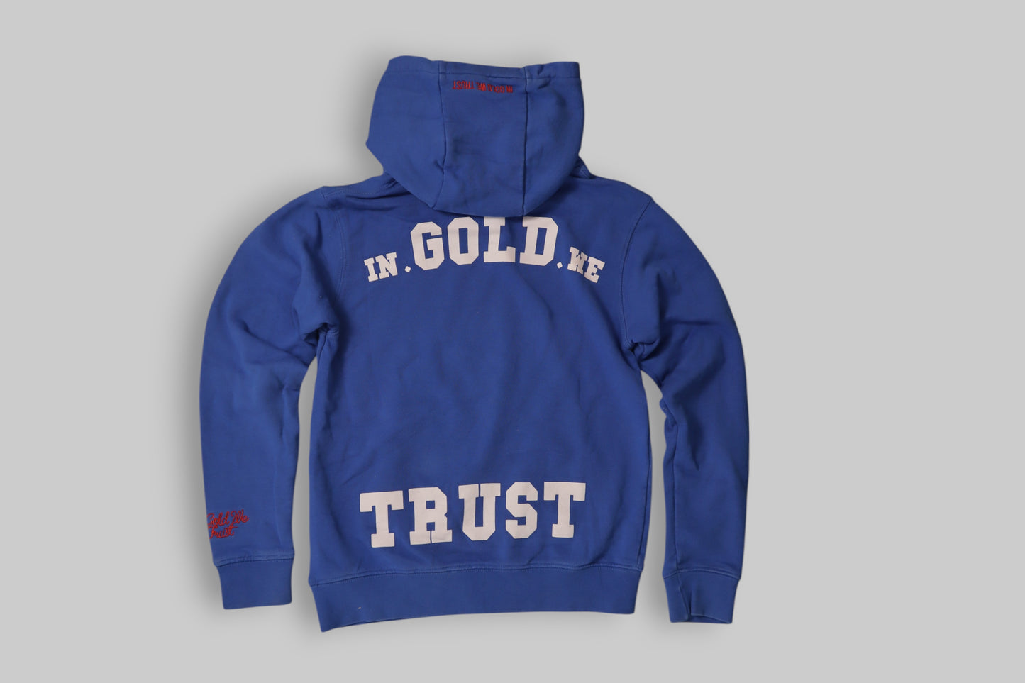 Pullover hoodie