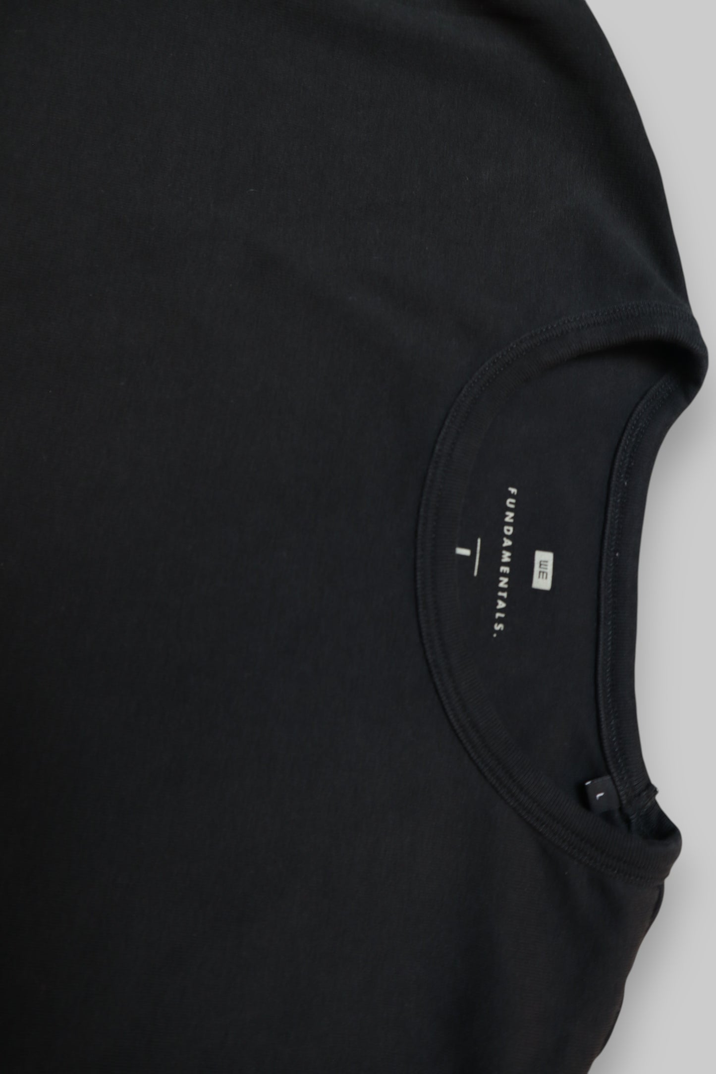 WE Fundamentals Black Long-Sleeve T-Shirt – Size L