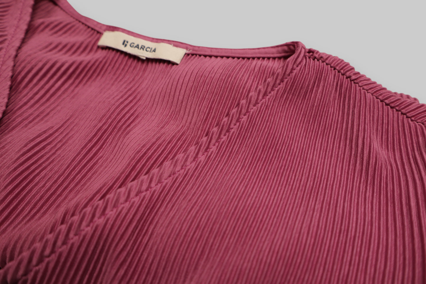 GARCIA Deep Rose Pink Pleated Midi Wrap Dress – Sustainable, Elegant & Feminine