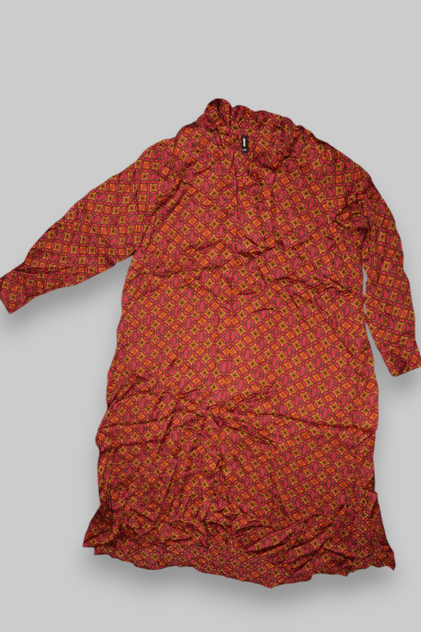 Women's Geometric Print Shirt Dress – Long Sleeve, Flowing Viscose, Warm Tones