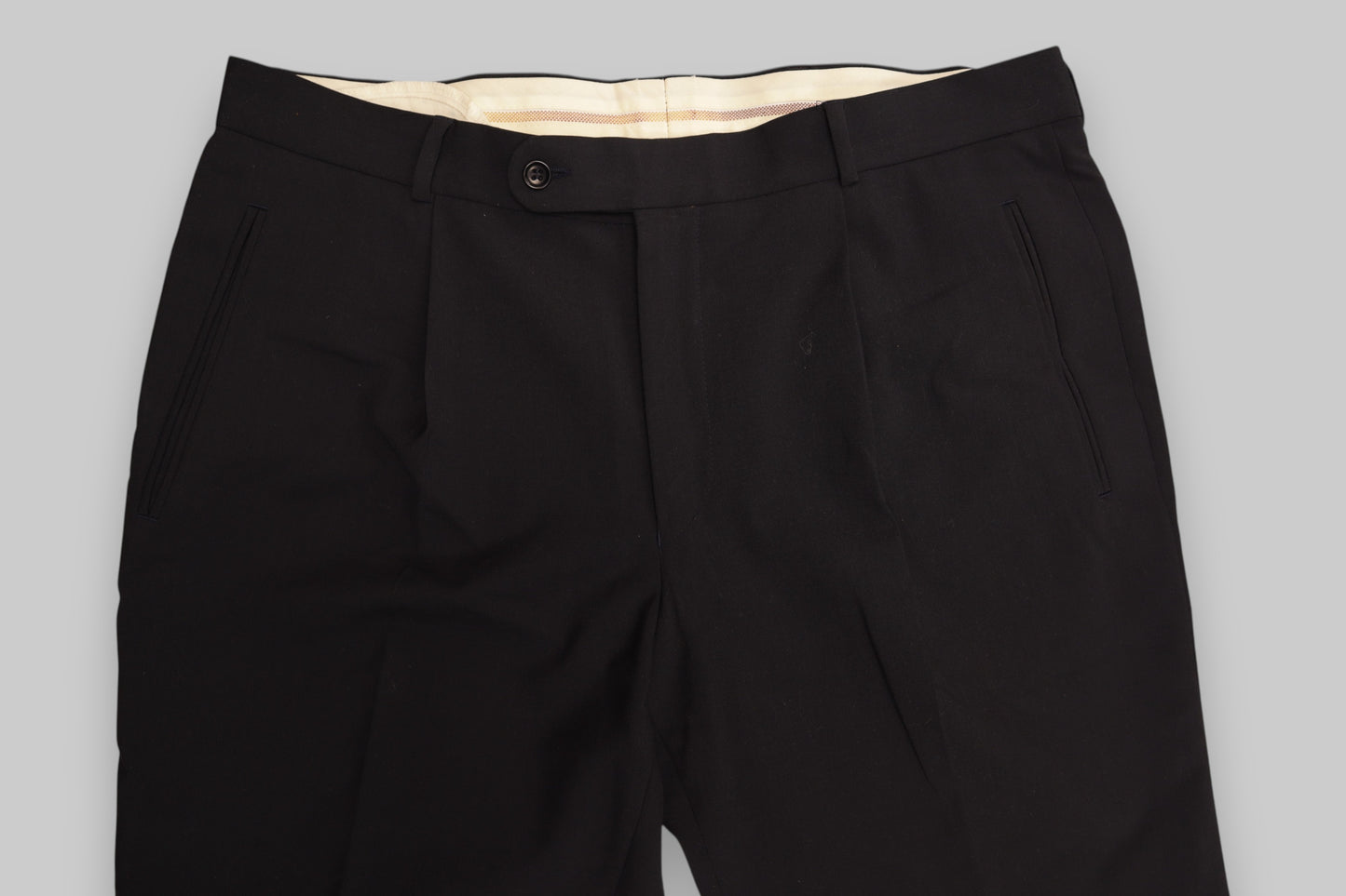 Men’s Black Dress Trousers – Jet Black Sharp Tailoring, Timeless Appeal