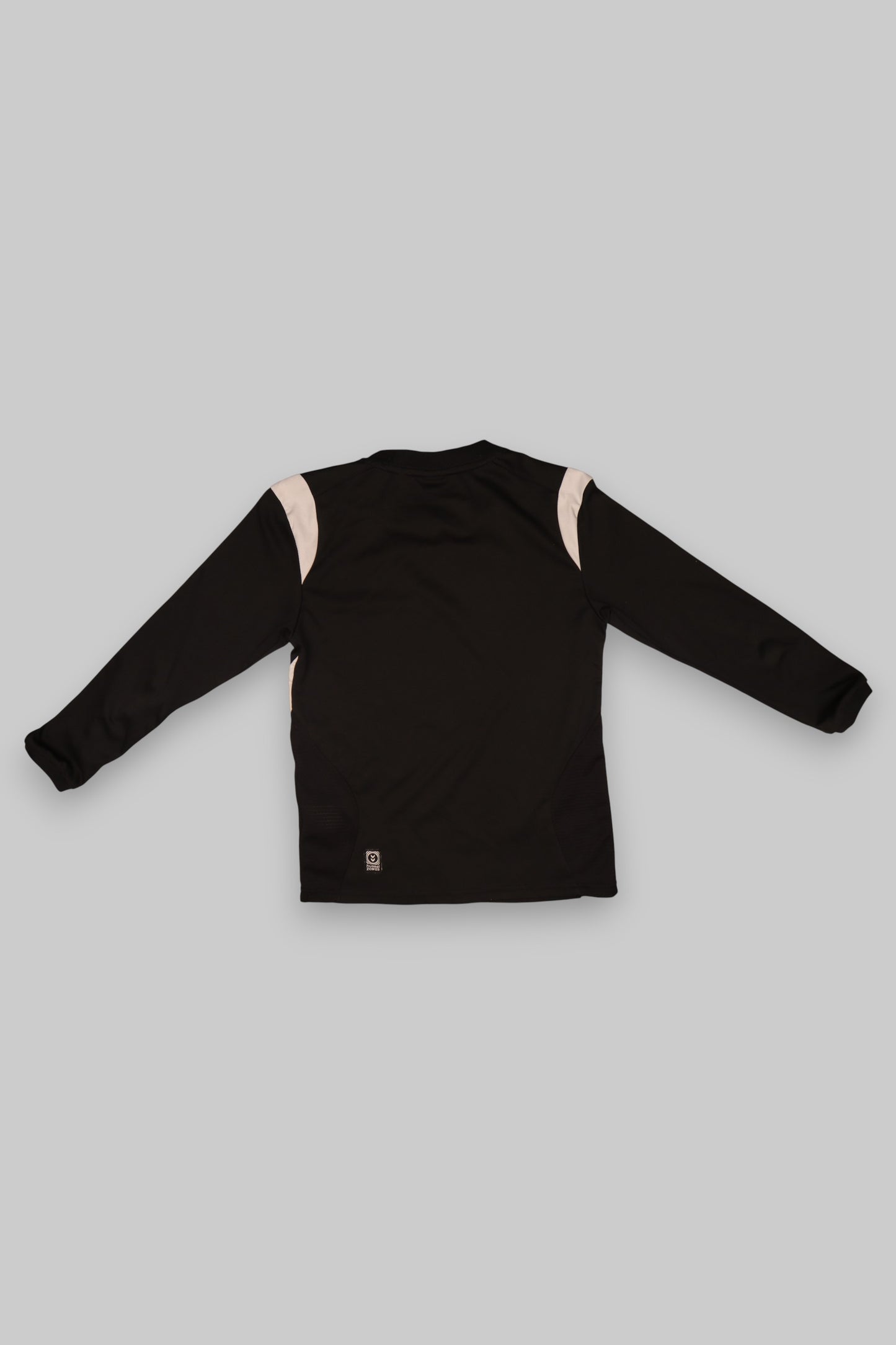 Hummel Youth Long-Sleeve Sports Top – Black with White Accents (Size 140)