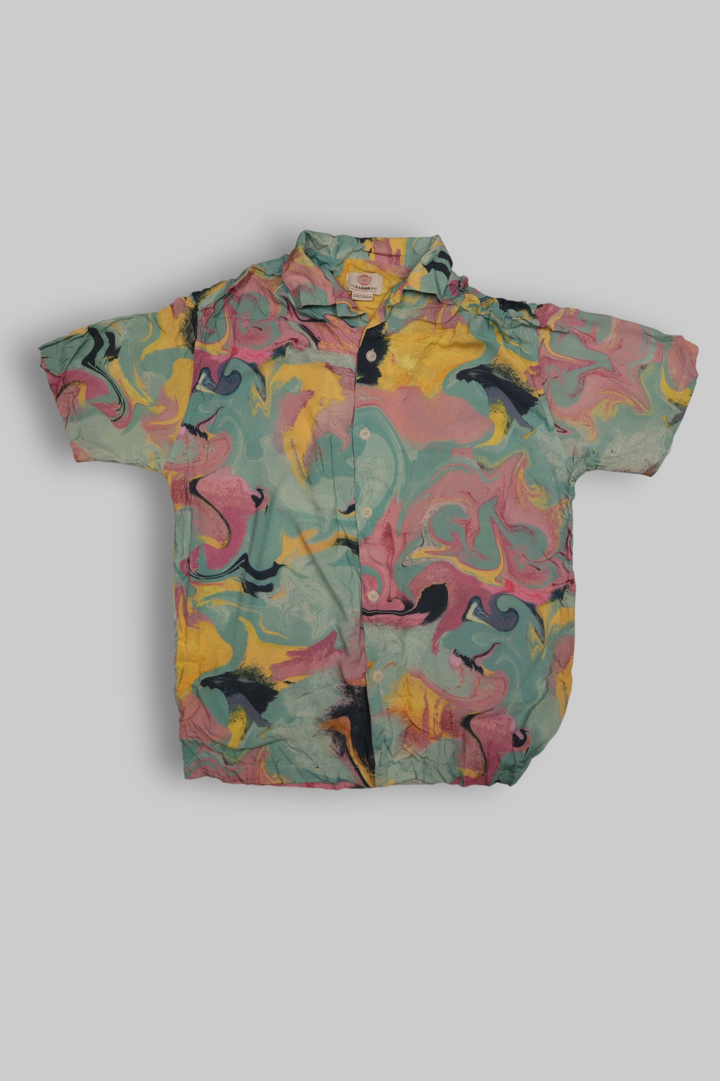 Pull&amp;Bear Men’s Short-Sleeve Button-Up Shirt – Multicolor Swirl Pattern