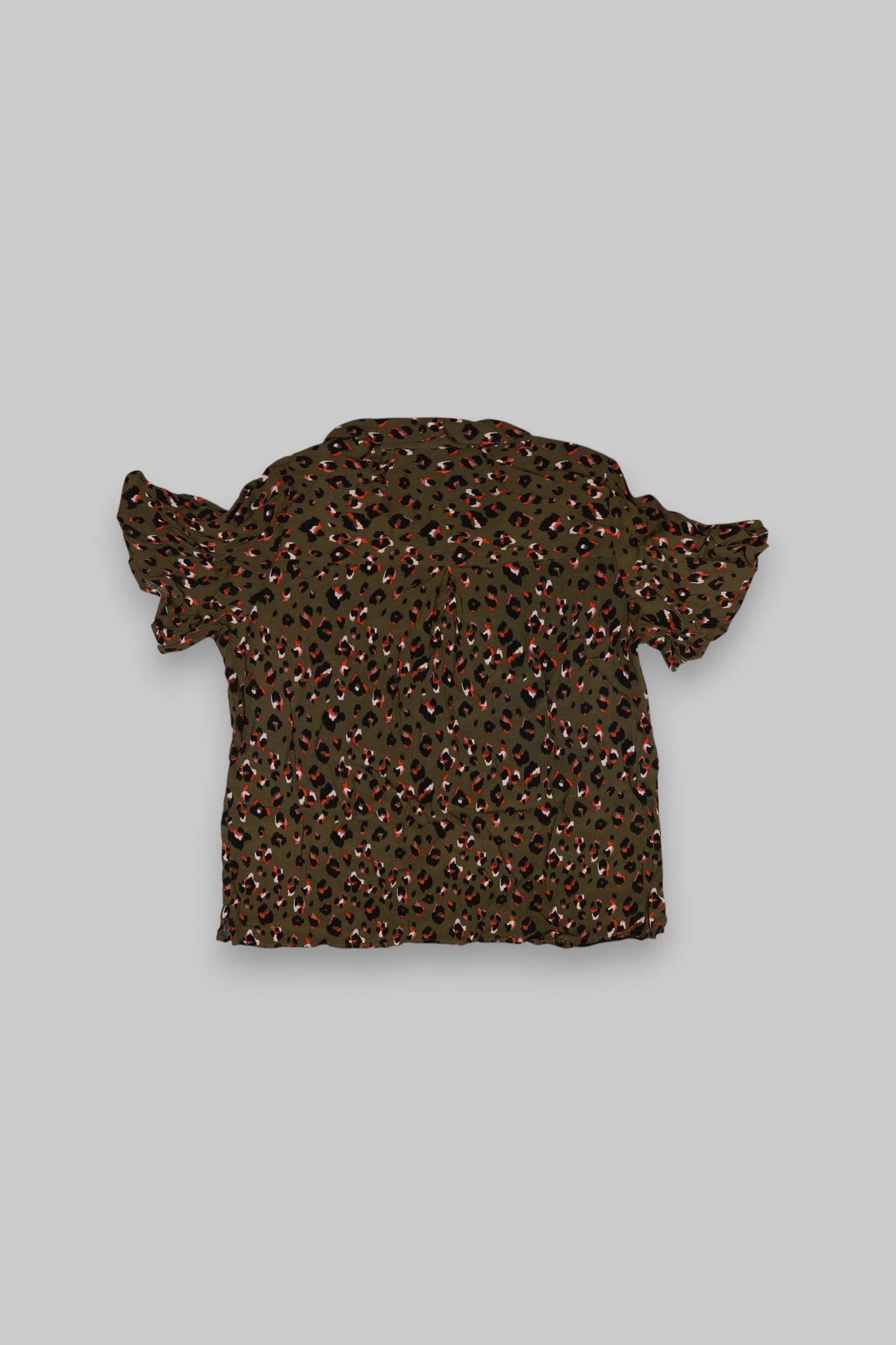 HEMA Olive Green Short-Sleeve Leopard Print Button-Up Shirt – Size XL