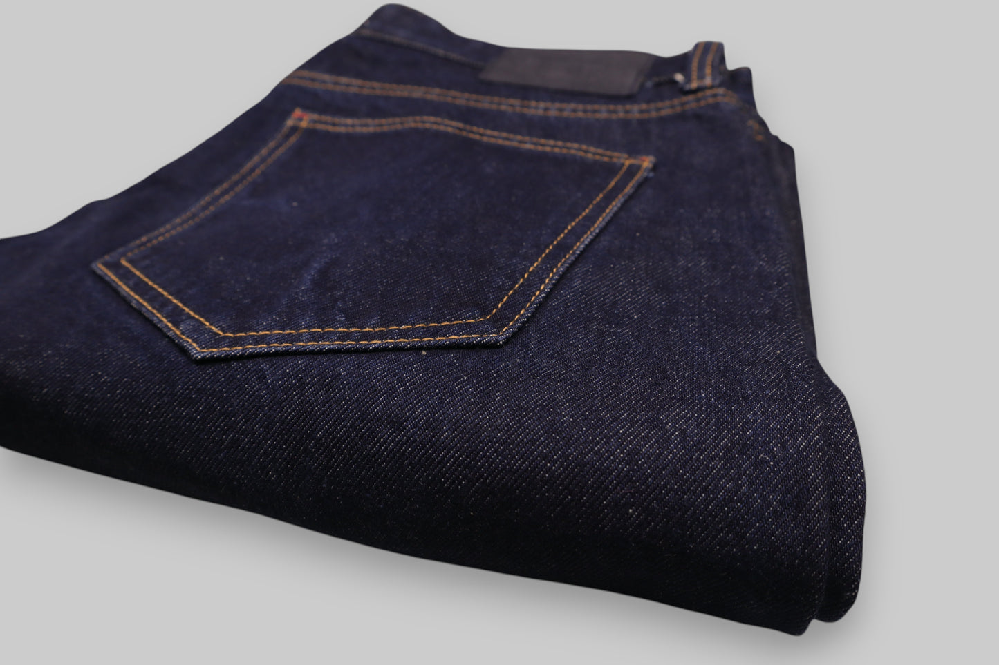 Pull&amp;Bear Selvedge Denim Jeans – Dark Indigo&nbsp; Premium Denim, Timeless Craft