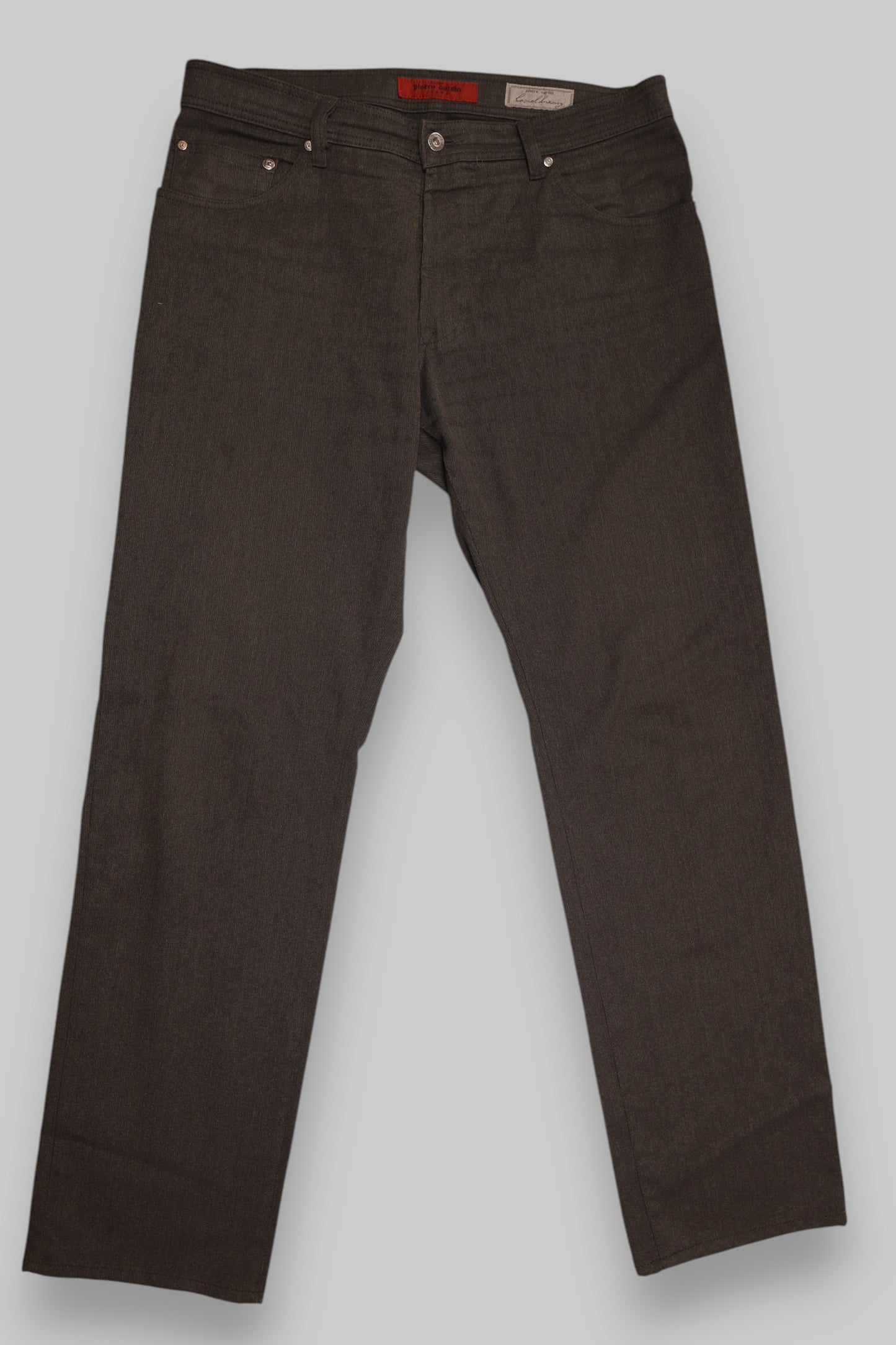 Pierre Cardin Modern Fit Denim Jeans – (EU 52 / US 33) Timeless Denim with a Modern Edge