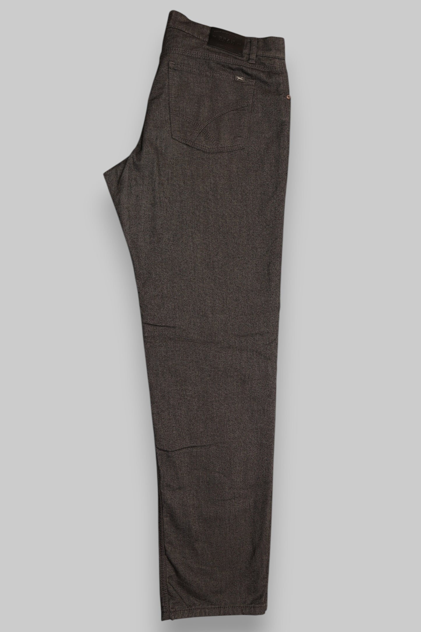 Pierre Cardin Modern Fit Denim Jeans – (EU 52 / US 33) Timeless Denim with a Modern Edge