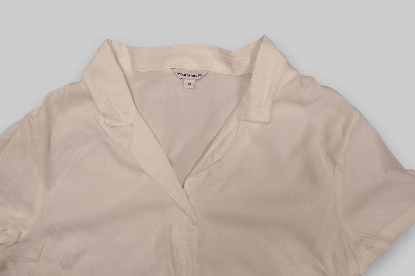 CLOCKHOUSE Off-White Short-Sleeve Button-Up Blouse